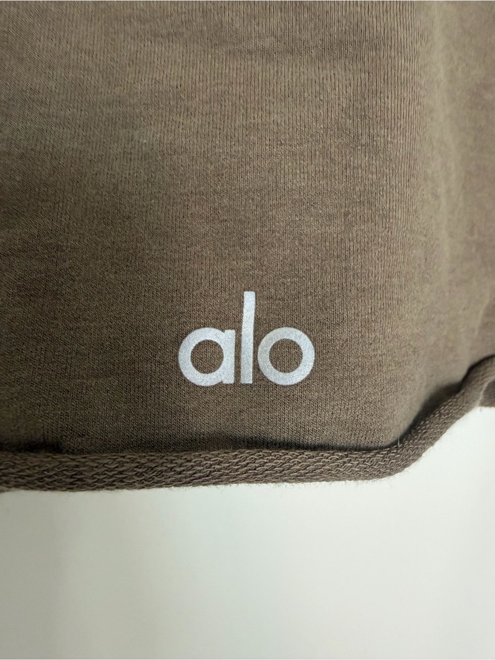 Alo Double Take Pullover cropped raw hem long sleeve in olive branch - Picture 6 of 9